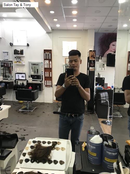 Hình ảnh Salon Tay & Tony